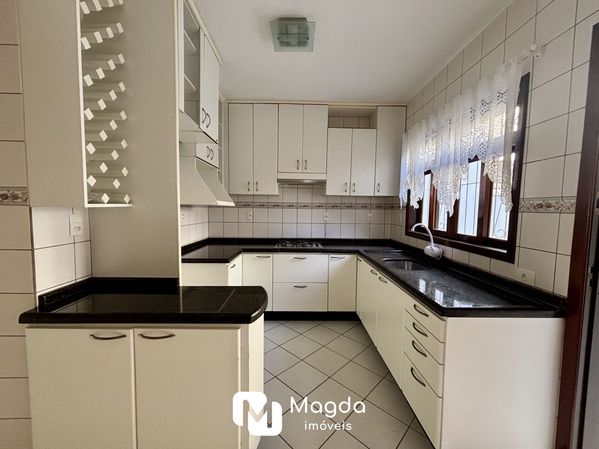 Casa de 3 quartos, 144m² no bairro Velha, em Blumenau | Eu Corretor