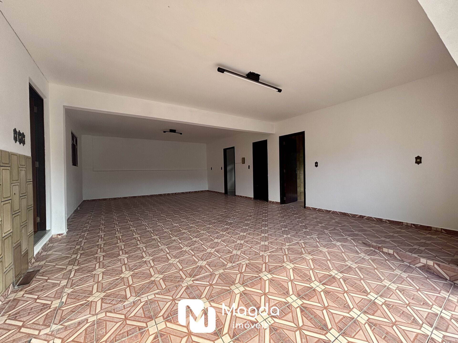 Casa de 4 quartos, 1050m² no bairro Velha Central, em Blumenau | Eu Corretor