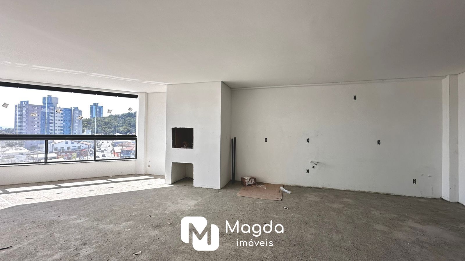 Apartamento de 3 quartos, 156m² no bairro Centro, em Penha | Eu Corretor