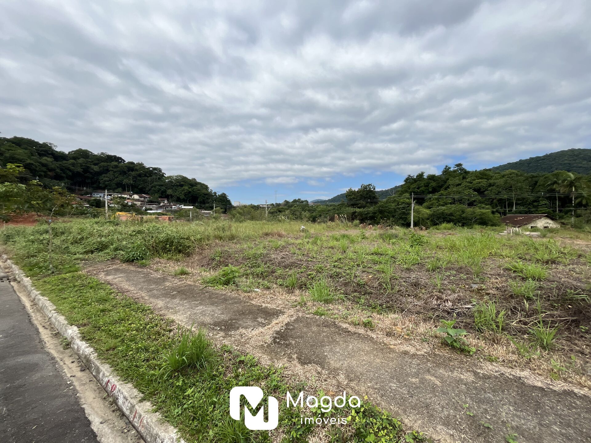 Lote/Terreno de 258m² no bairro Velha Central, em Blumenau | Eu Corretor