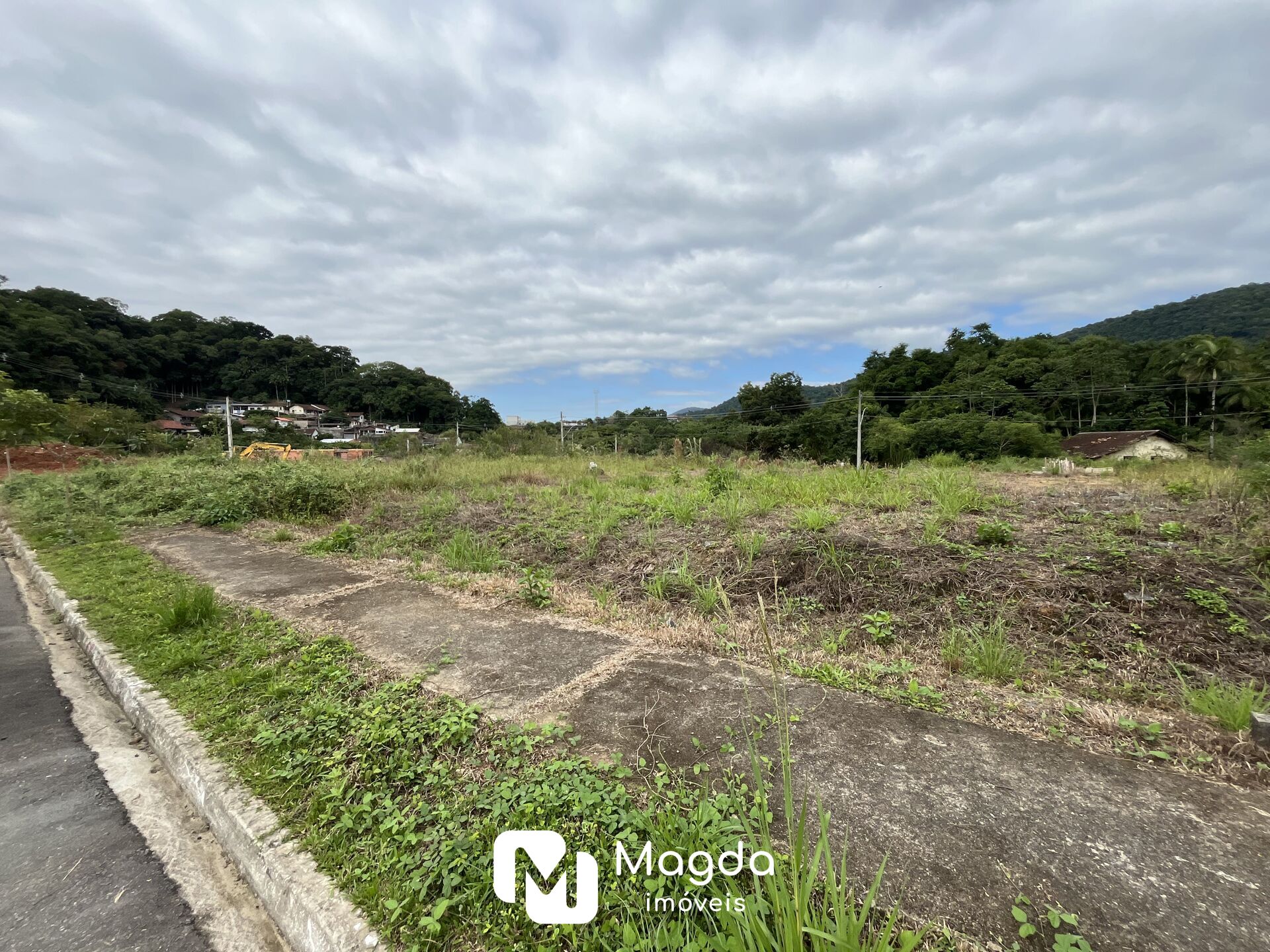 Lote/Terreno de 258m² no bairro Velha Central, em Blumenau | Eu Corretor