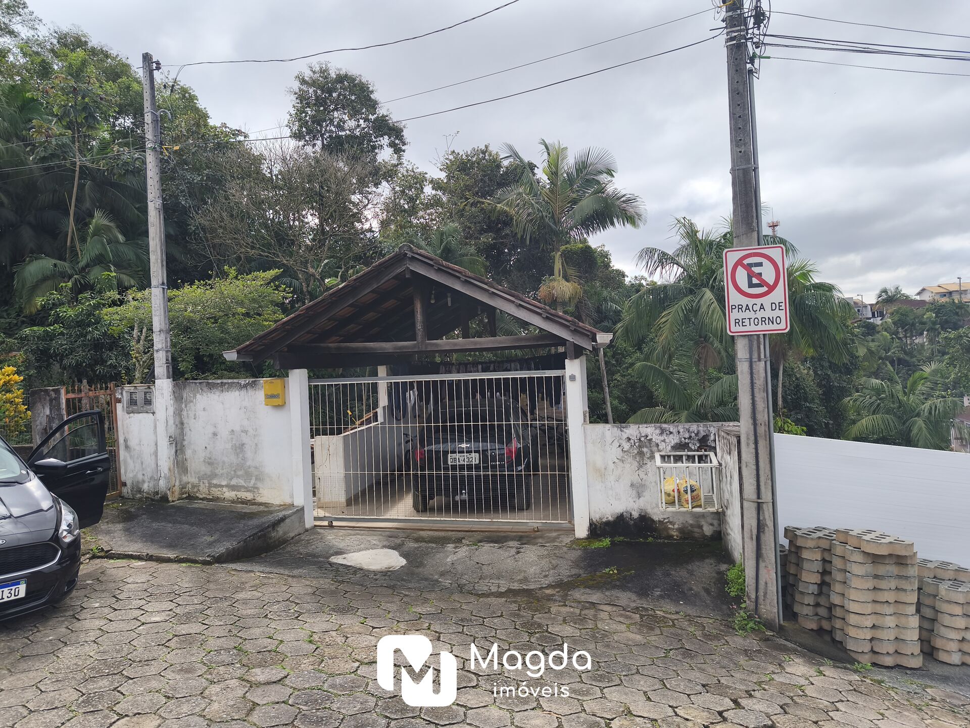 Casa de 2 quartos, no bairro Velha, em Blumenau | Eu Corretor