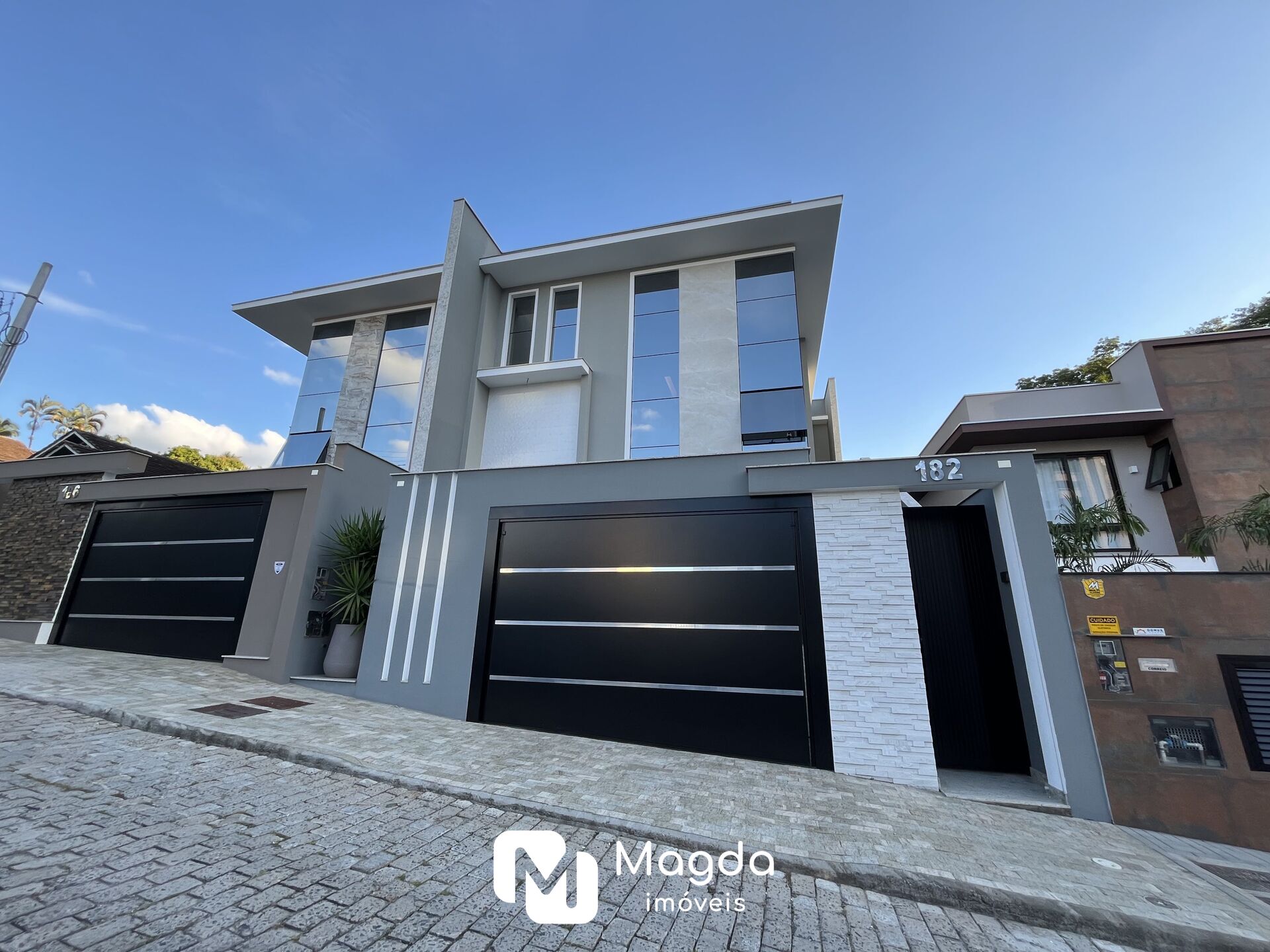 Casa de 3 quartos, 373m² no bairro Vila Nova, em Blumenau | Eu Corretor