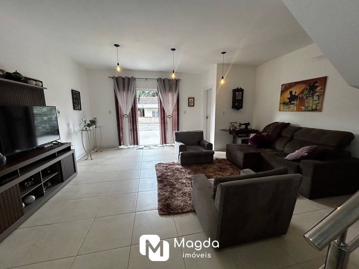 Casa de 3 quartos, 134m² no bairro Água Verde, em Blumenau | Eu Corretor