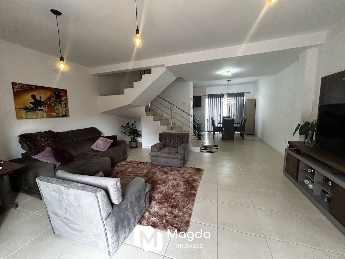 Casa de 3 quartos, 134m² no bairro Água Verde, em Blumenau | Eu Corretor