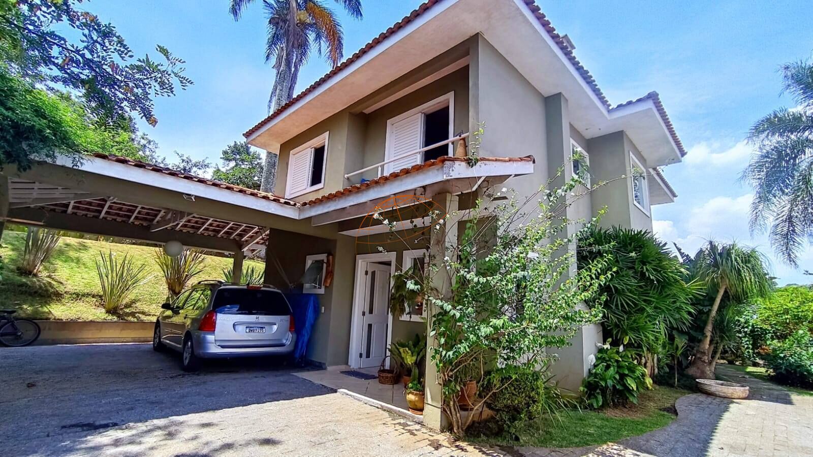 Casa, 4 quartos, 230 m² - Foto 1