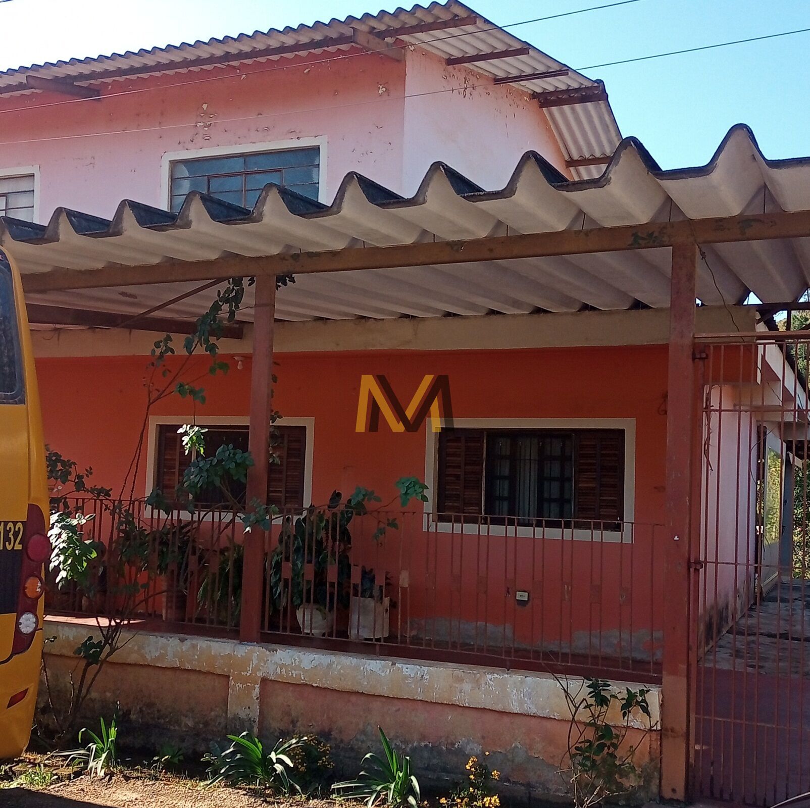 Fazenda à venda com 4 quartos, 8000m² - Foto 1