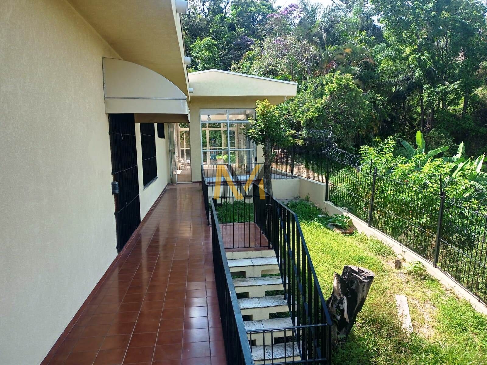 Casa, 4 quartos, 380 m² - Foto 4