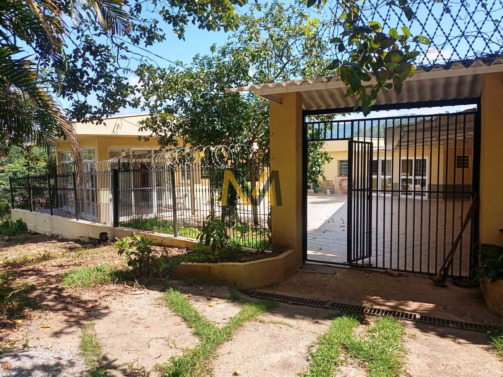 Casa, 4 quartos, 380 m² - Foto 33