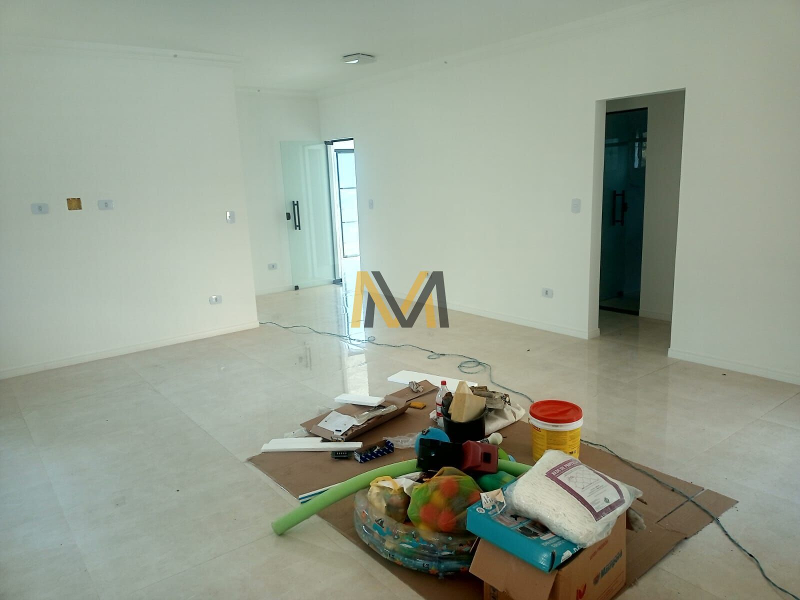 Casa à venda com 2 quartos, 685m² - Foto 16