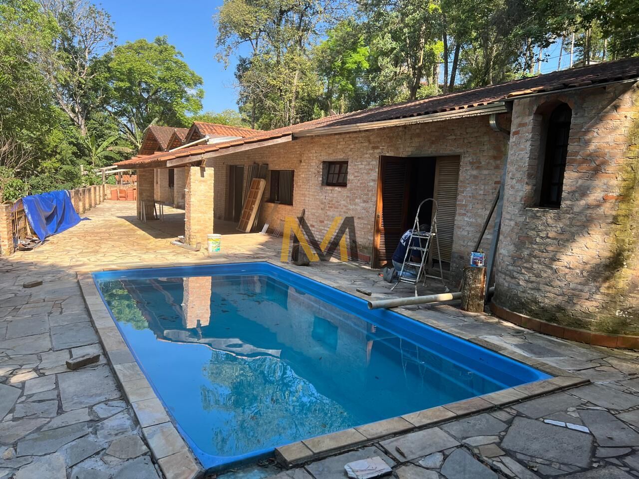 Sítio, 3 quartos, 2700 m² - Foto 1