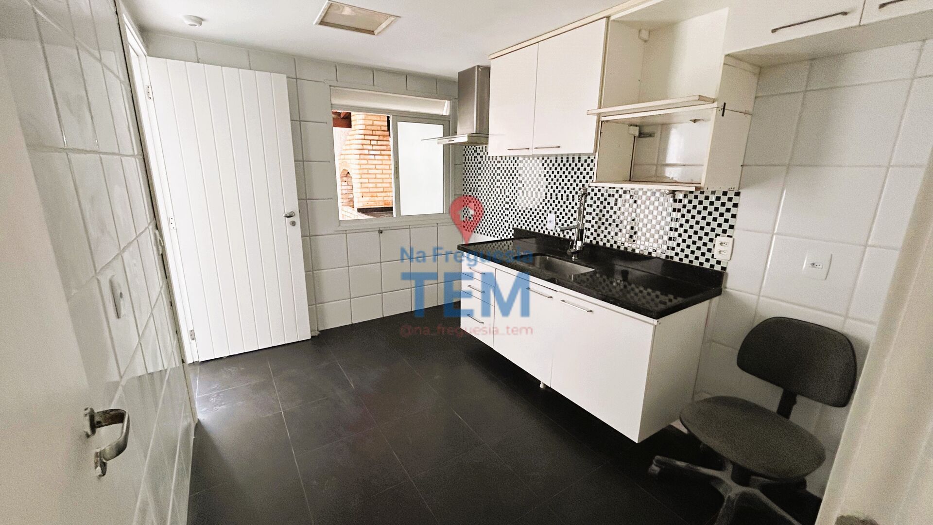 Casa à venda com 4 quartos, 116m² - Foto 13