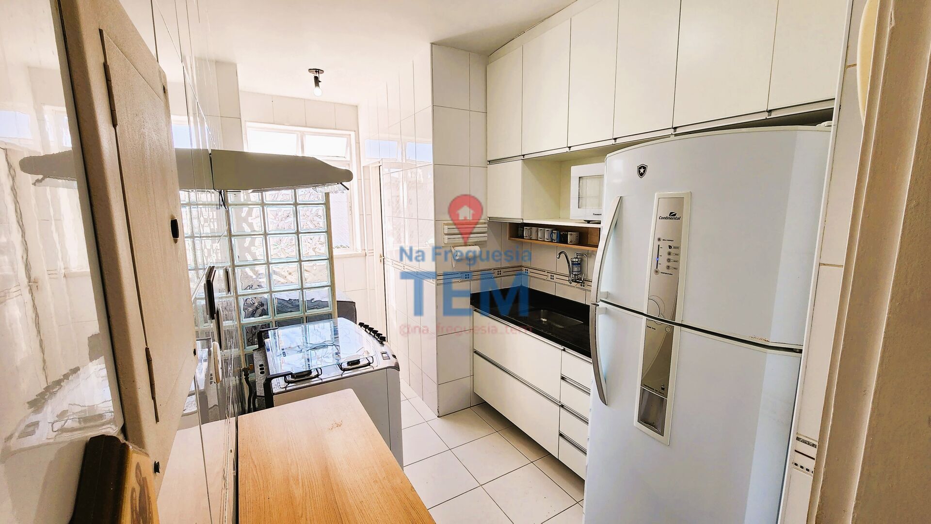 Apartamento à venda com 2 quartos, 75m² - Foto 10