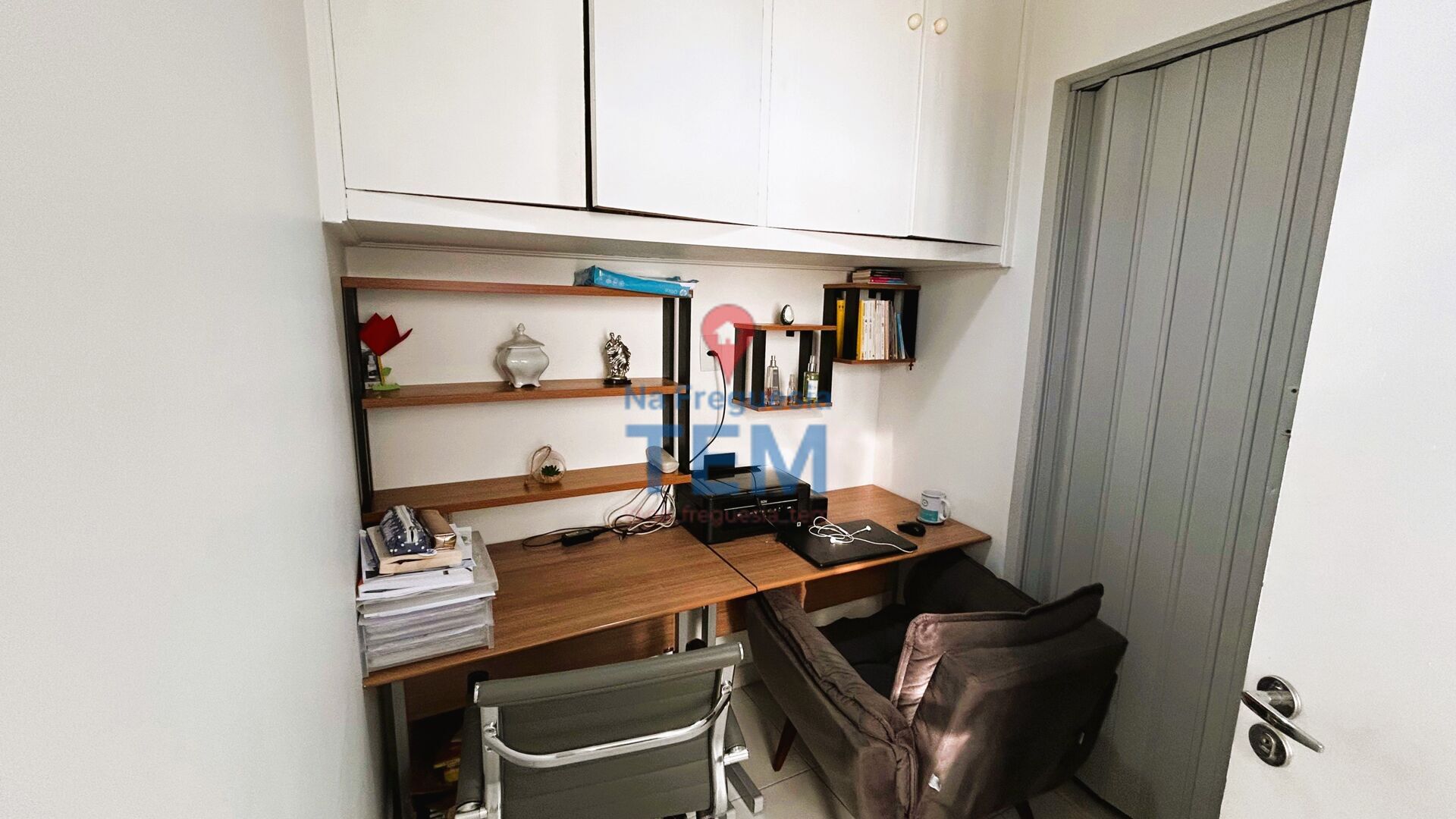 Apartamento à venda com 2 quartos, 75m² - Foto 9