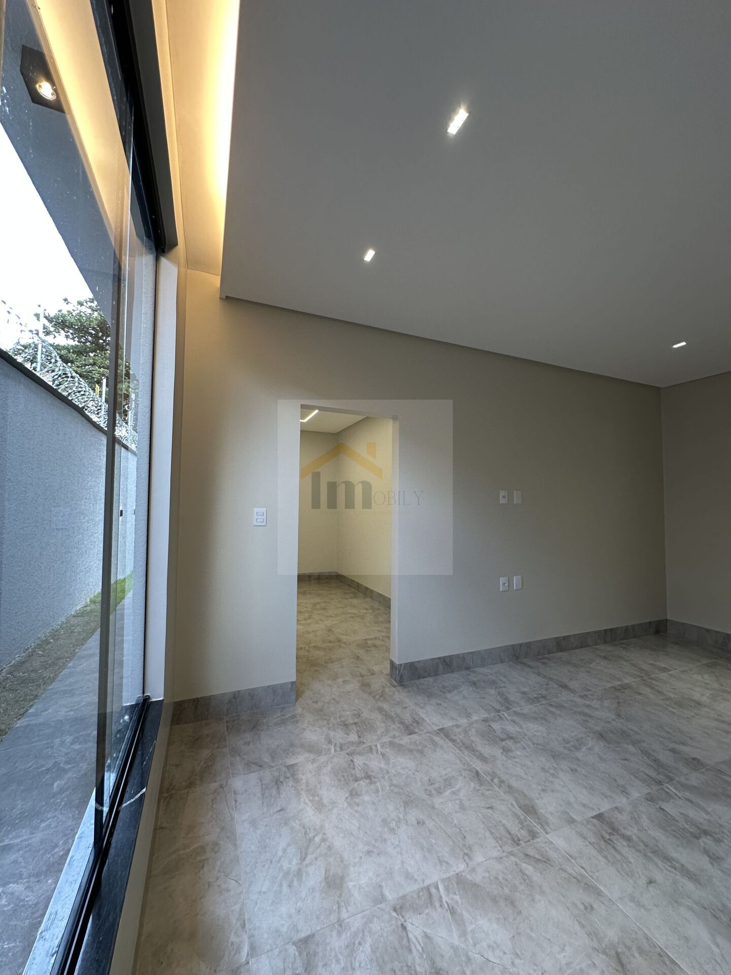 Casa à venda com 3 quartos, 210m² - Foto 9