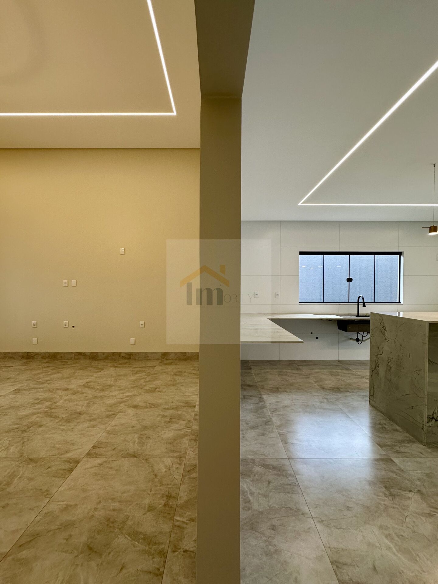 Casa à venda com 3 quartos, 210m² - Foto 13