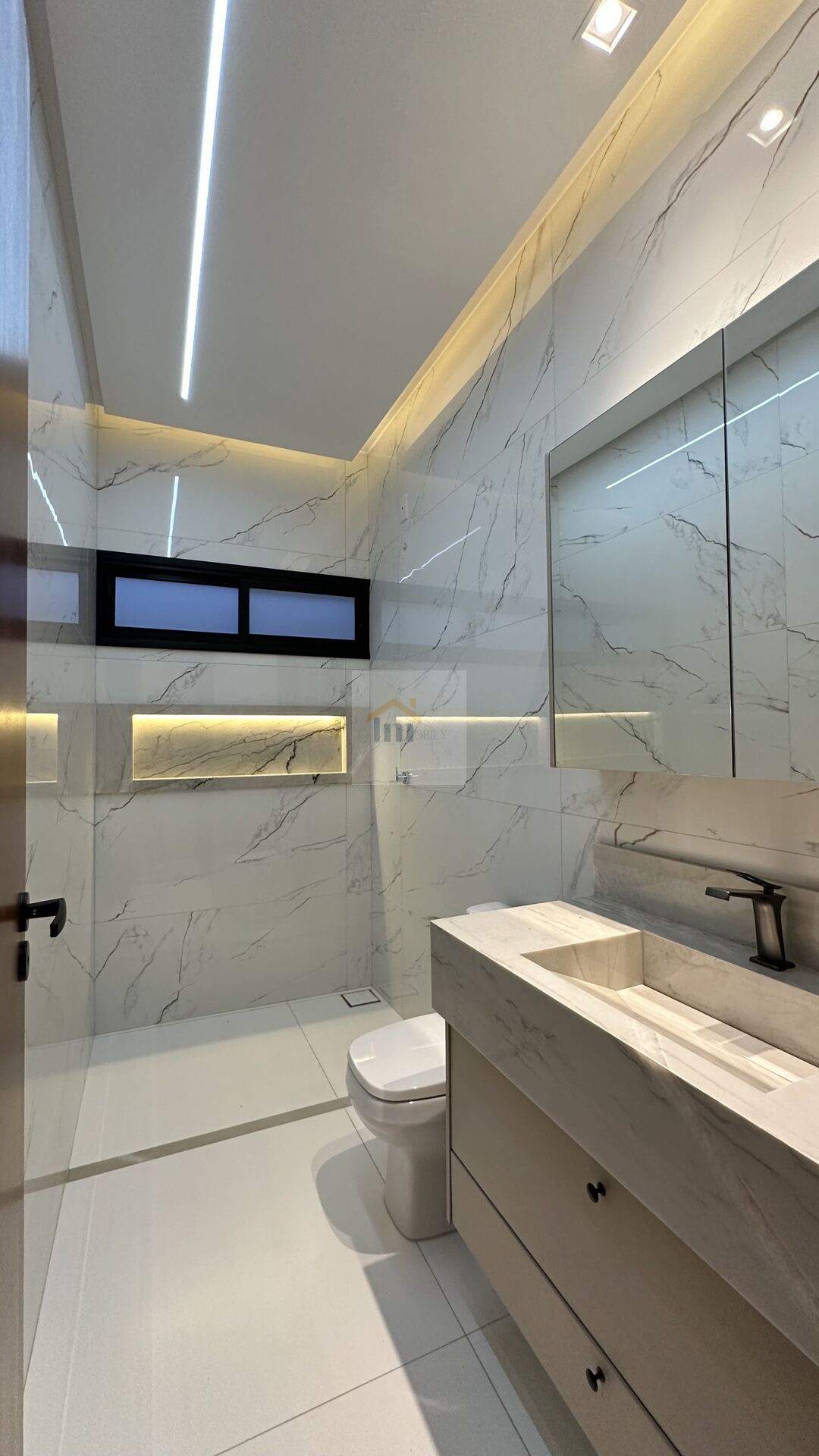 Casa à venda com 3 quartos, 192m² - Foto 13