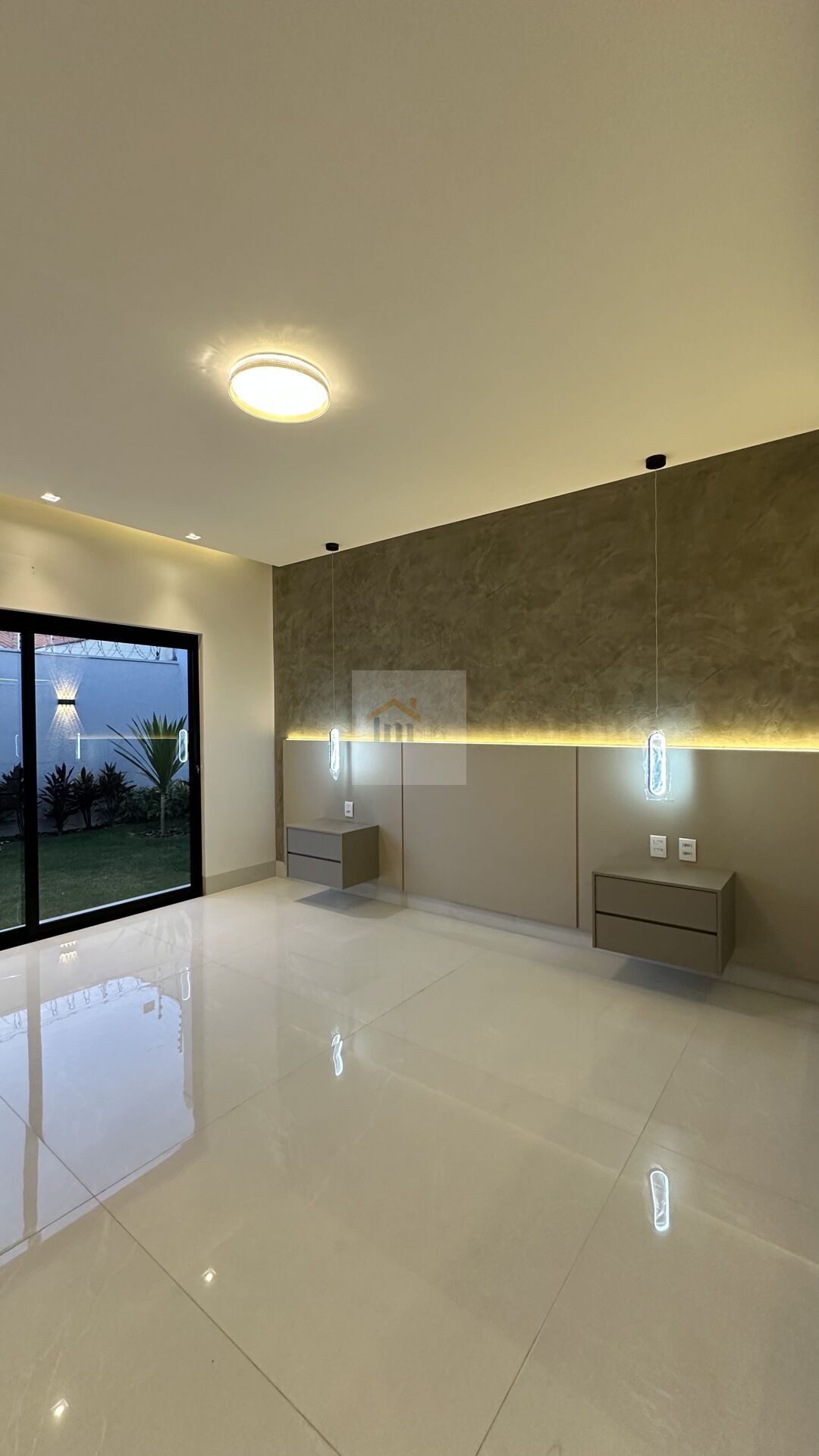 Casa à venda com 3 quartos, 192m² - Foto 14
