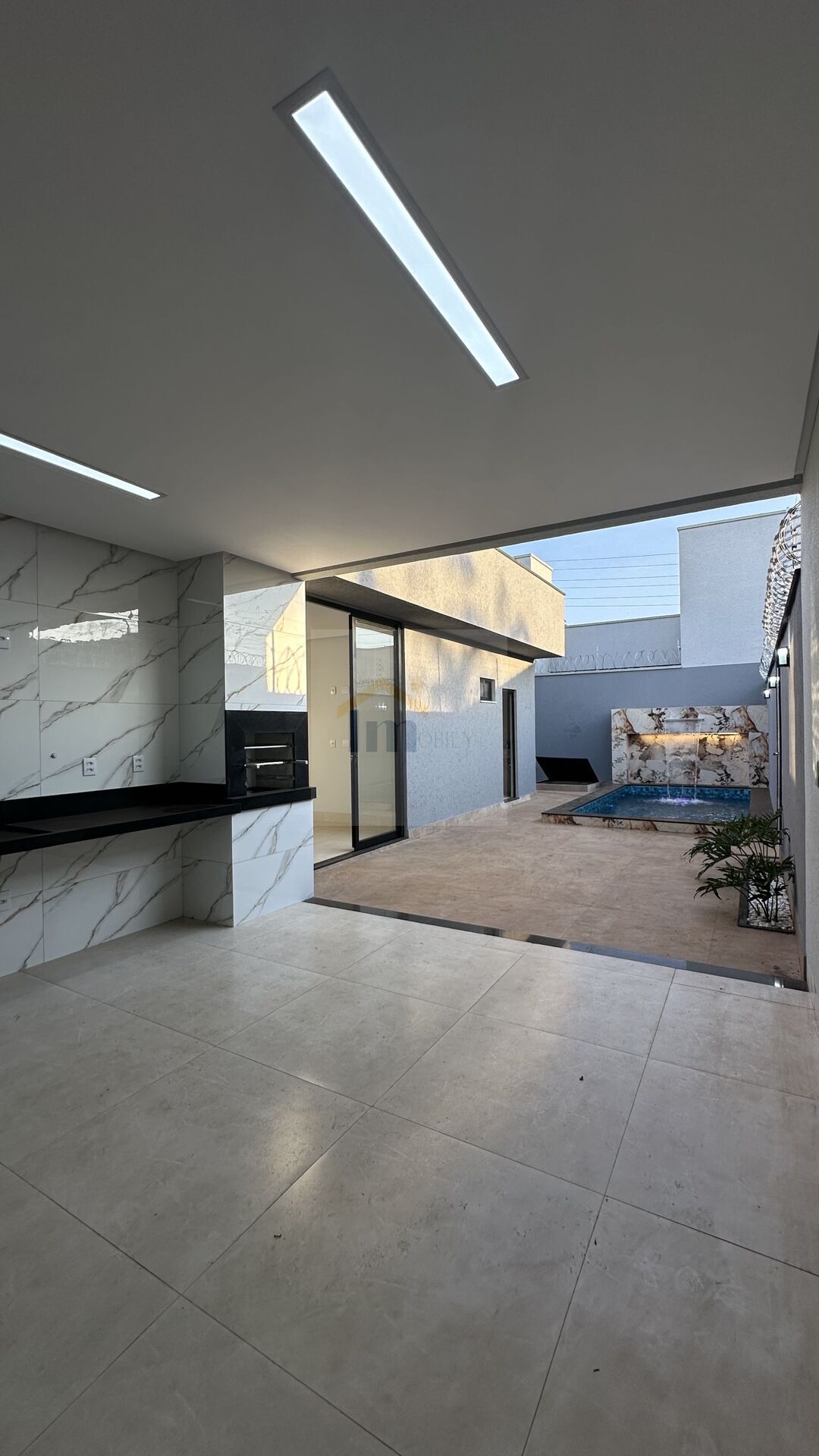 Casa à venda com 3 quartos, 161m² - Foto 5