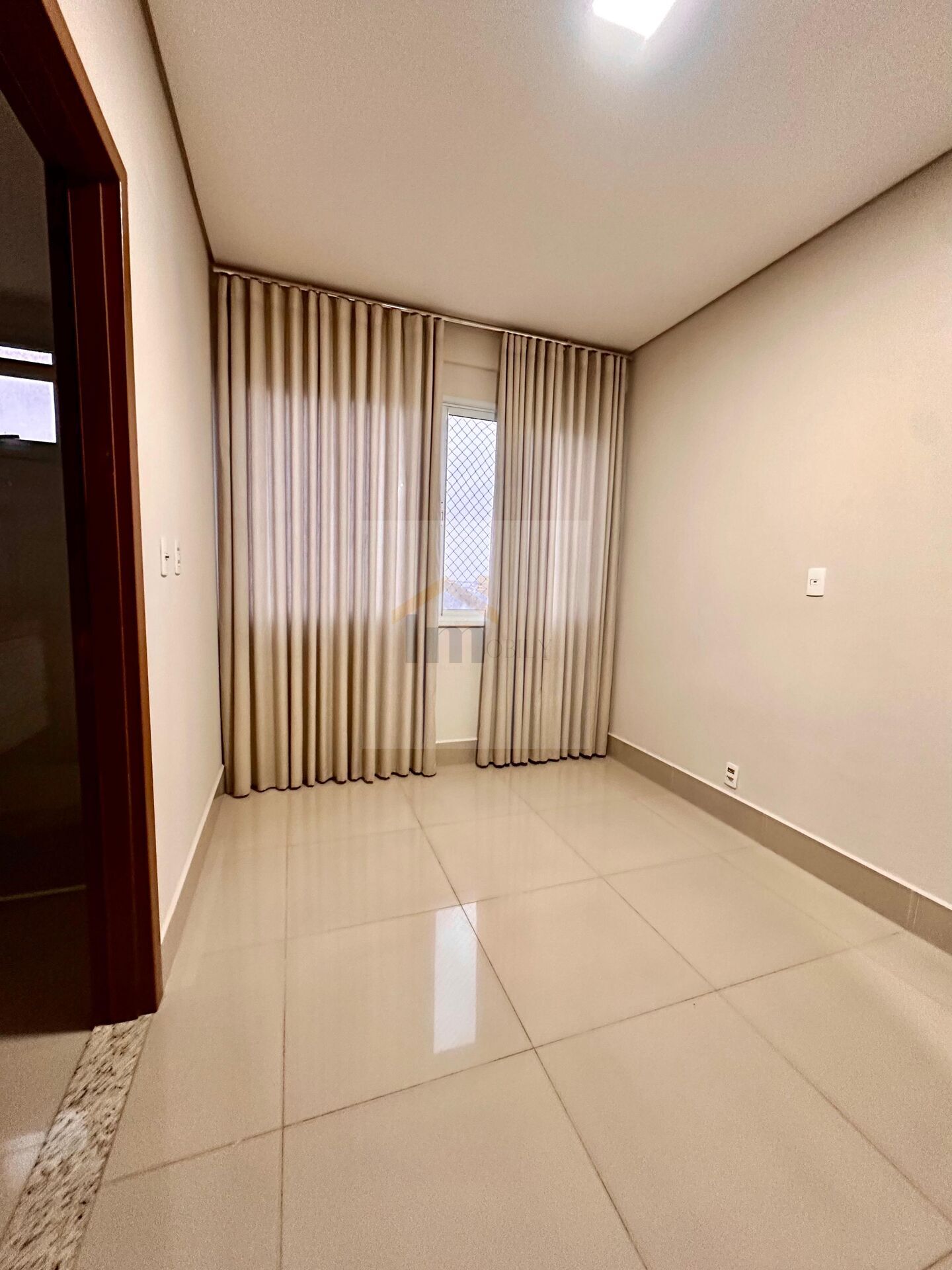 Apartamento à venda com 3 quartos, 117m² - Foto 10