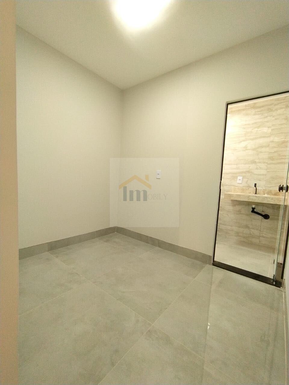 Casa à venda com 3 quartos, 214m² - Foto 5