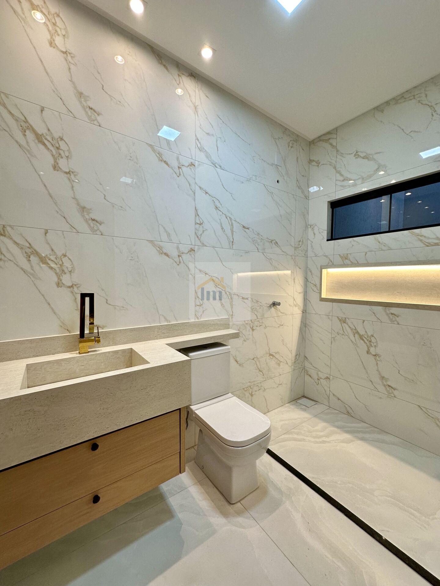 Casa à venda com 3 quartos, 200m² - Foto 12