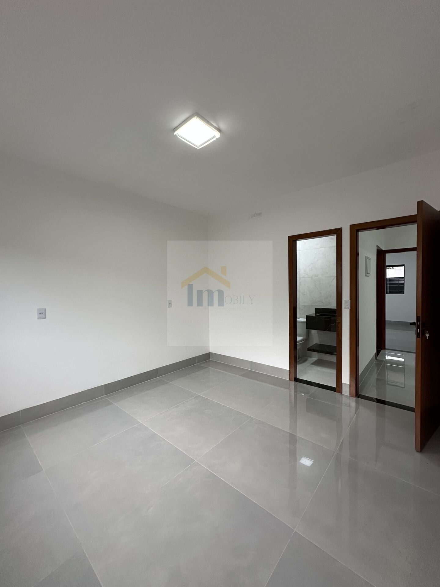 Casa à venda com 3 quartos, 208m² - Foto 9