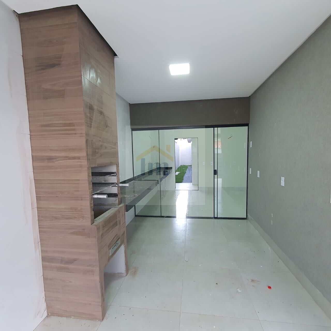 Casa à venda com 3 quartos, 136m² - Foto 3