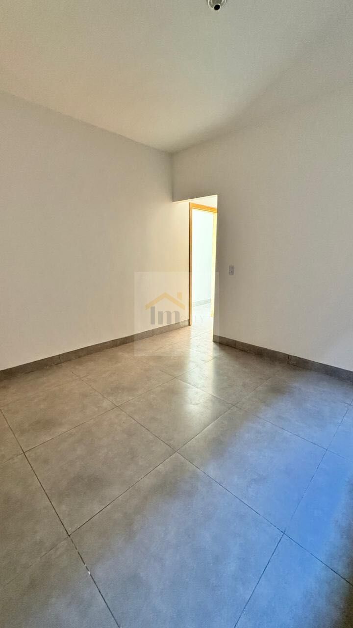 Casa à venda com 3 quartos, 121m² - Foto 11