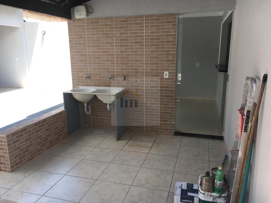 Casa à venda com 4 quartos, 172m² - Foto 6