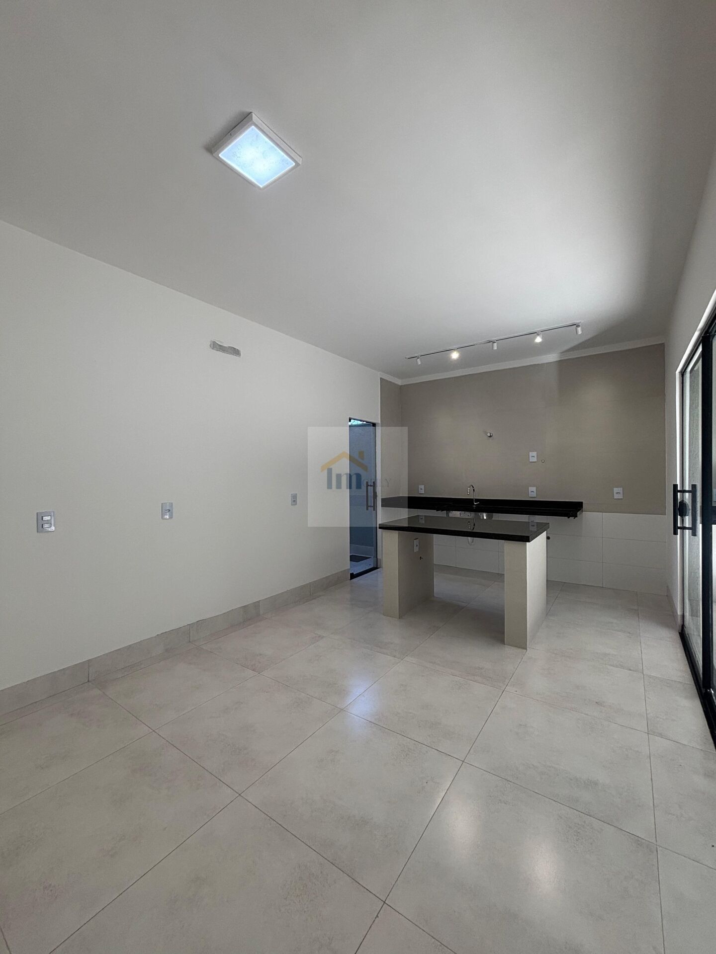 Casa à venda com 3 quartos, 129m² - Foto 11