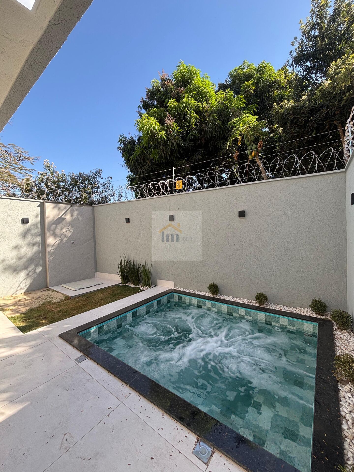 Casa à venda com 3 quartos, 129m² - Foto 3