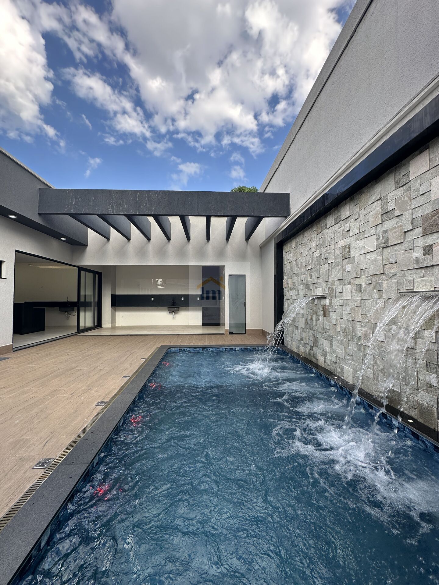 Casa, 3 quartos, 214 m² - Foto 4