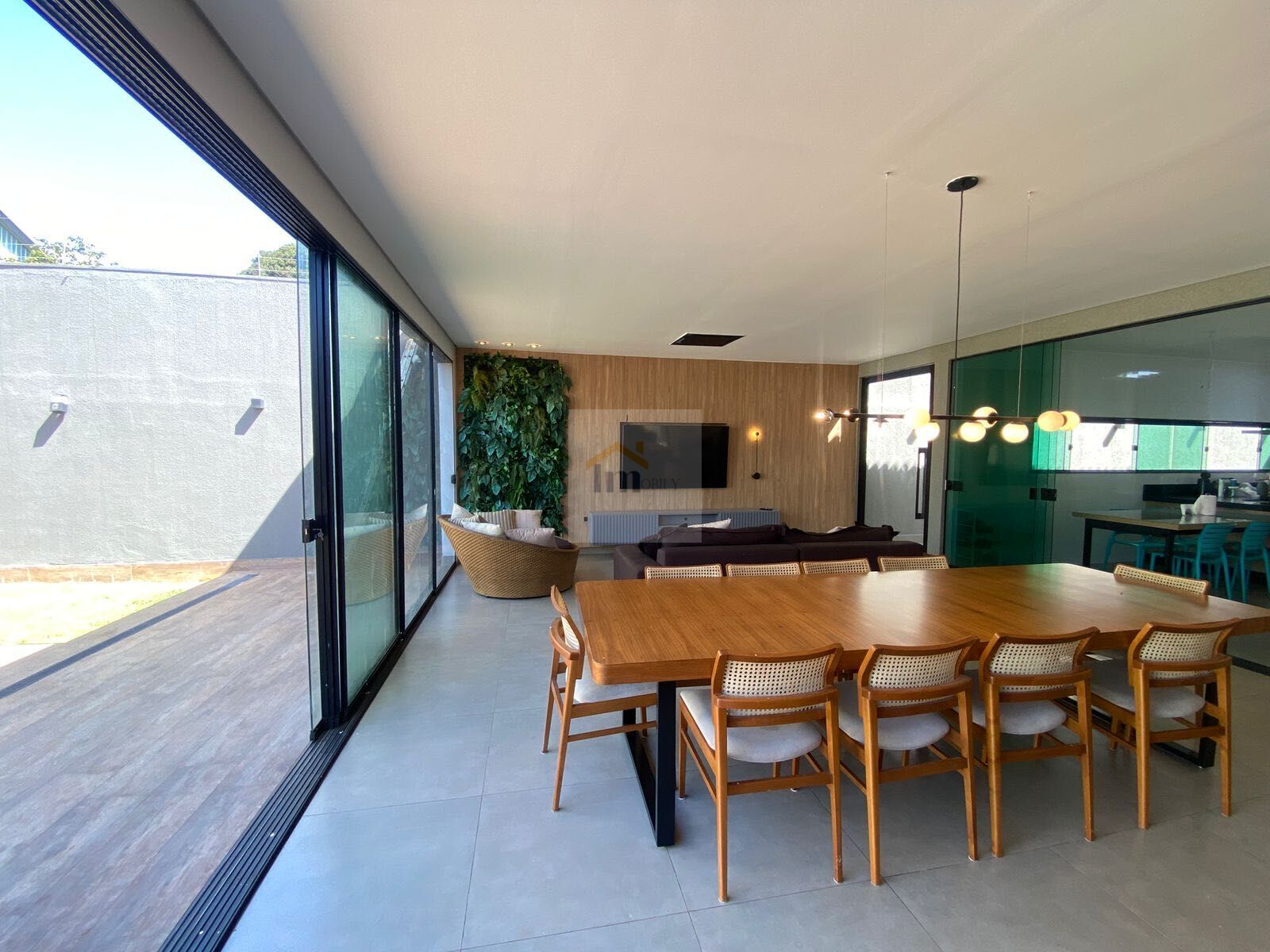 Casa à venda com 4 quartos, 200m² - Foto 12