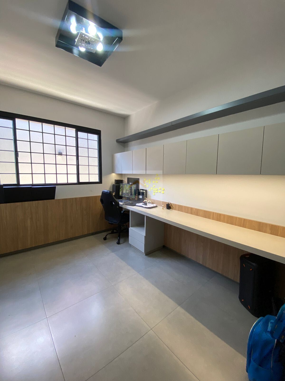 Casa à venda com 4 quartos, 200m² - Foto 14