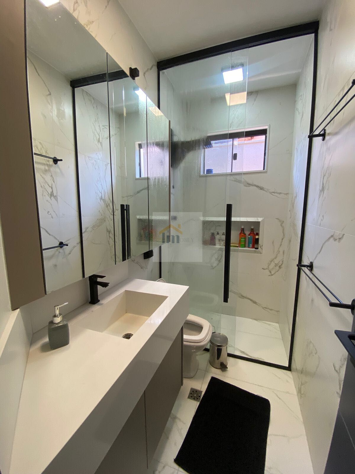 Casa à venda com 4 quartos, 200m² - Foto 31