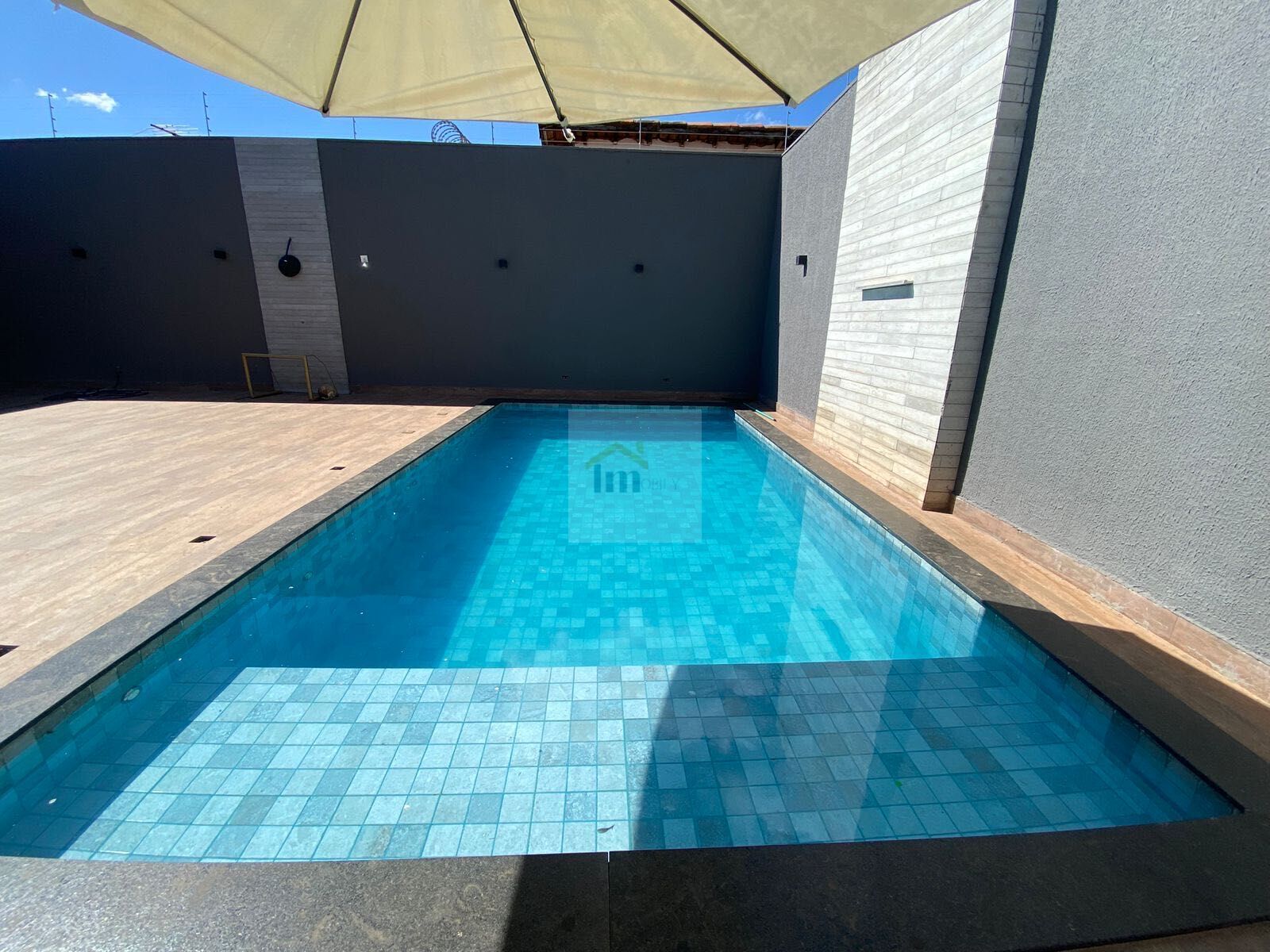 Casa à venda com 4 quartos, 200m² - Foto 34