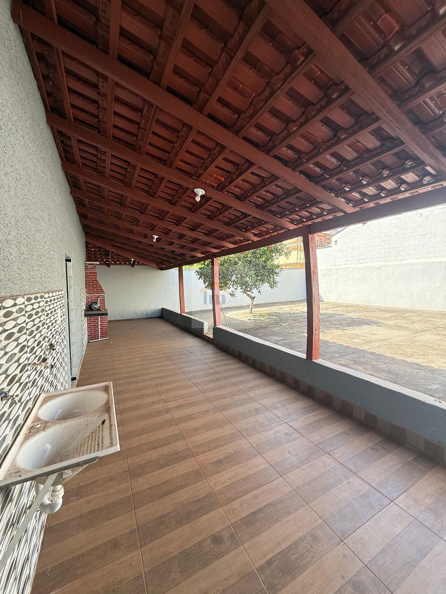 Casa à venda com 3 quartos, 182m² - Foto 14
