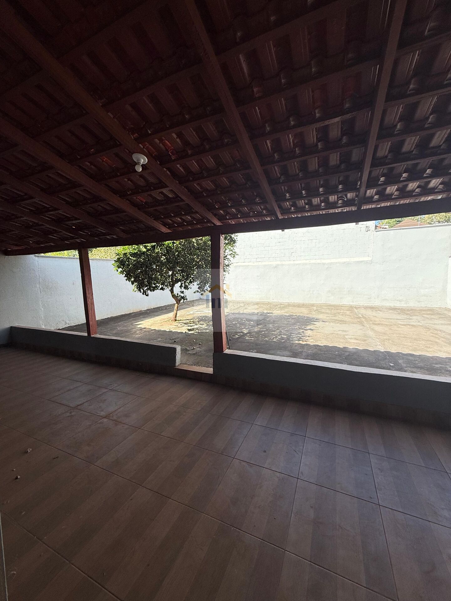 Casa à venda com 3 quartos, 182m² - Foto 3