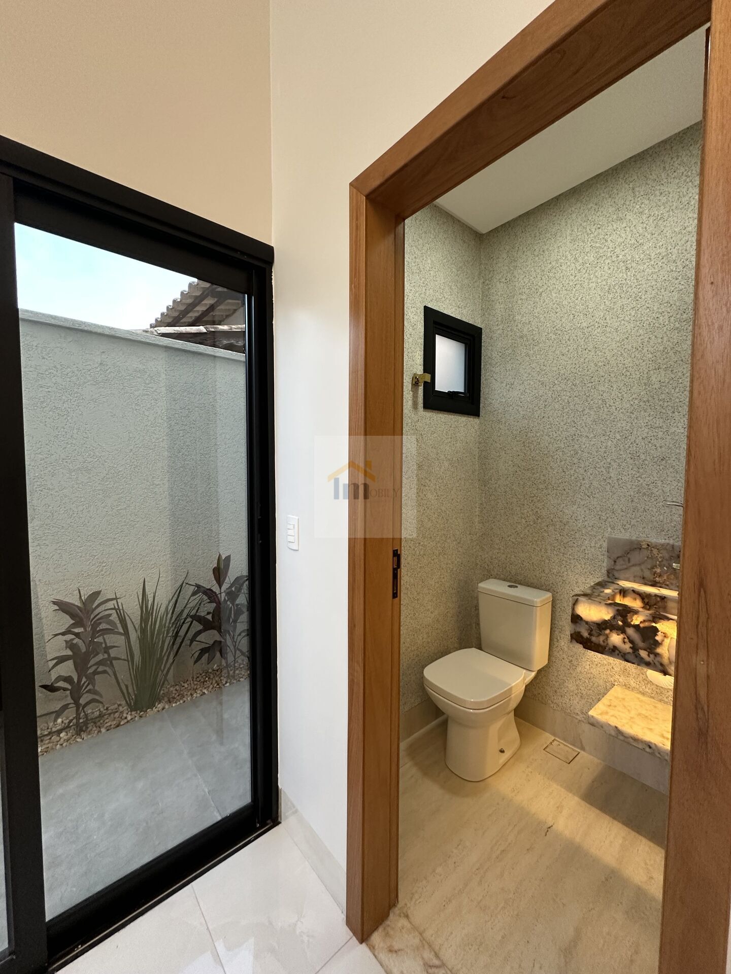 Casa à venda com 3 quartos, 180m² - Foto 4