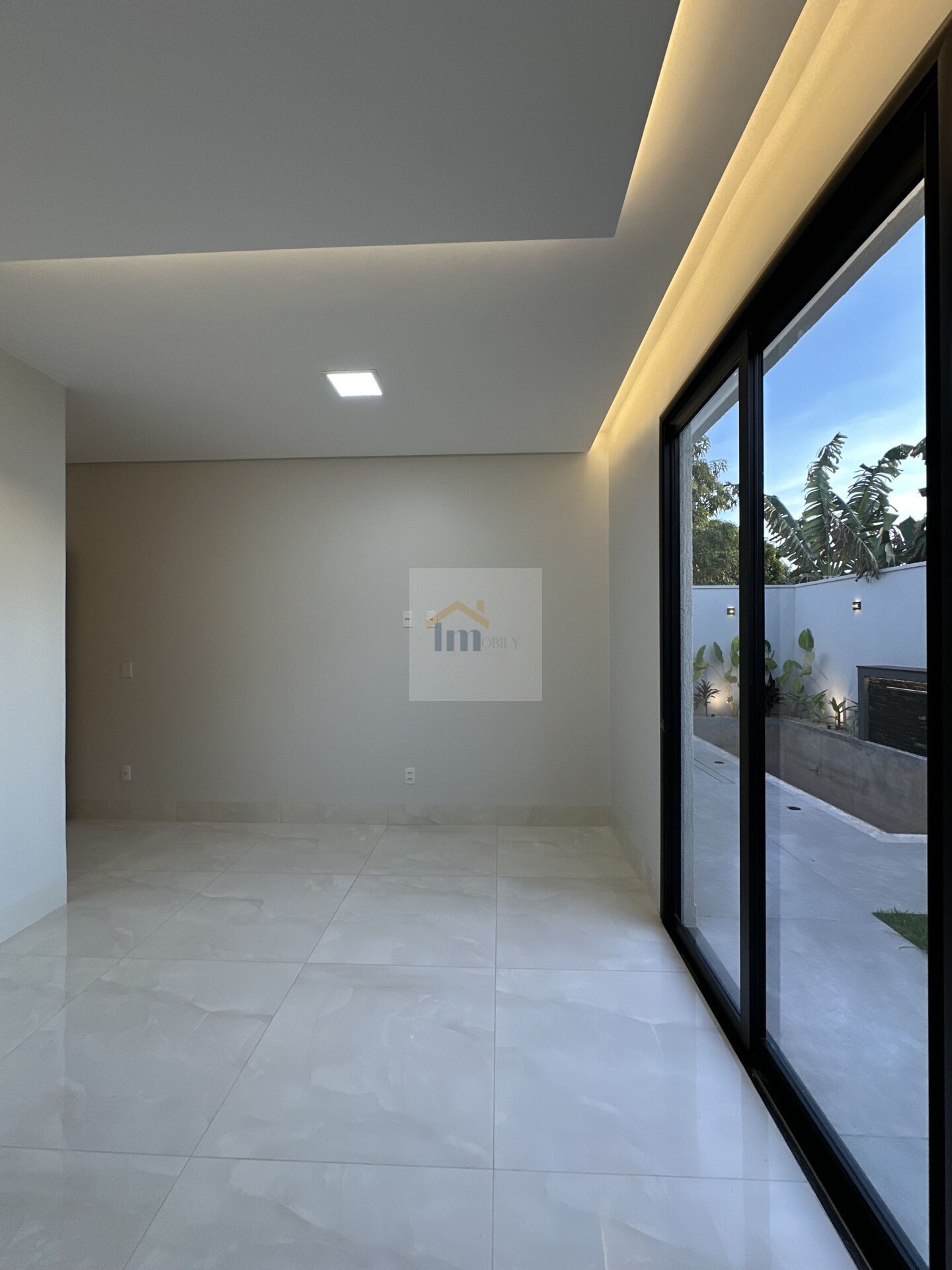 Casa à venda com 3 quartos, 180m² - Foto 25
