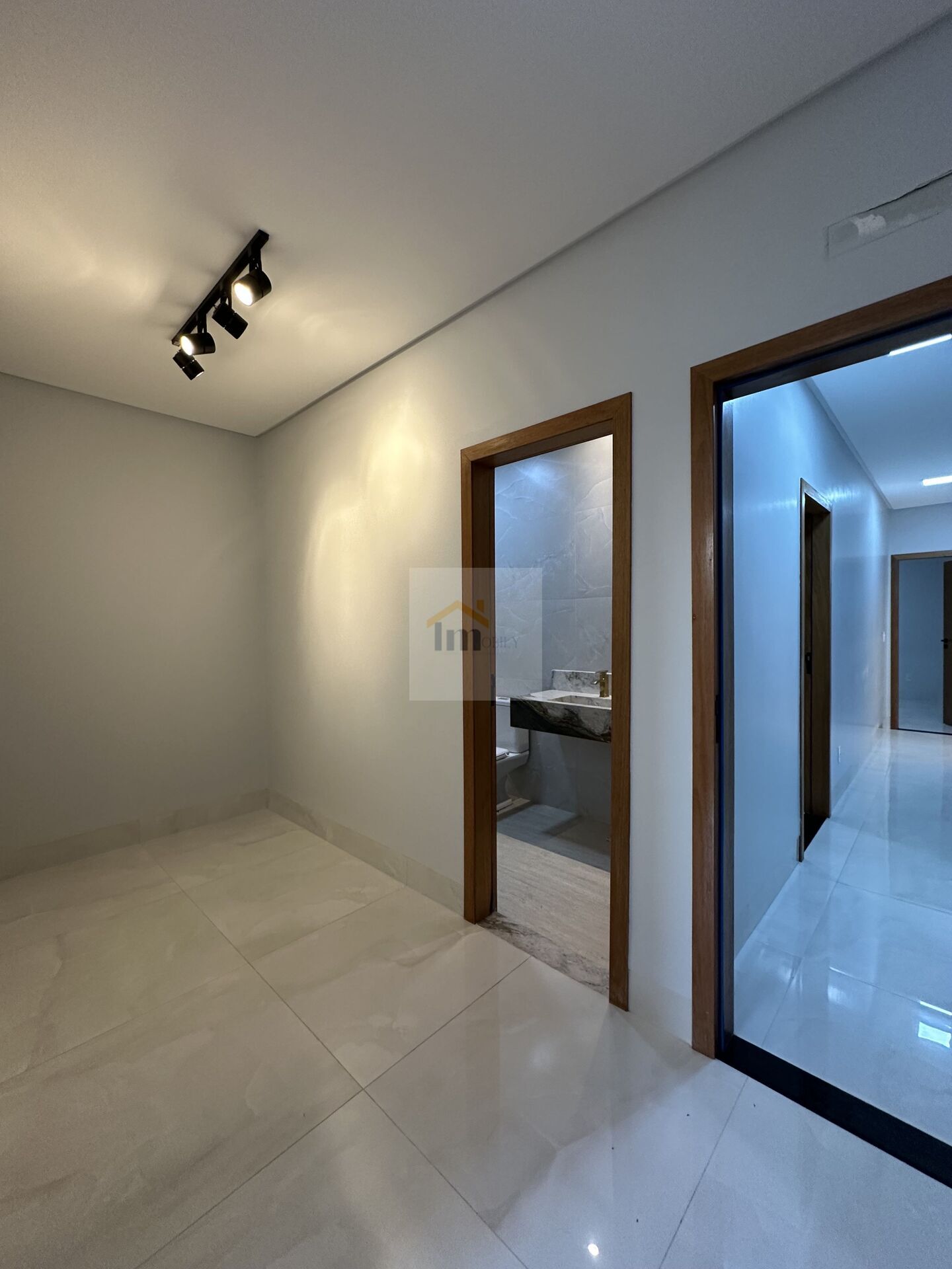 Casa à venda com 3 quartos, 180m² - Foto 22