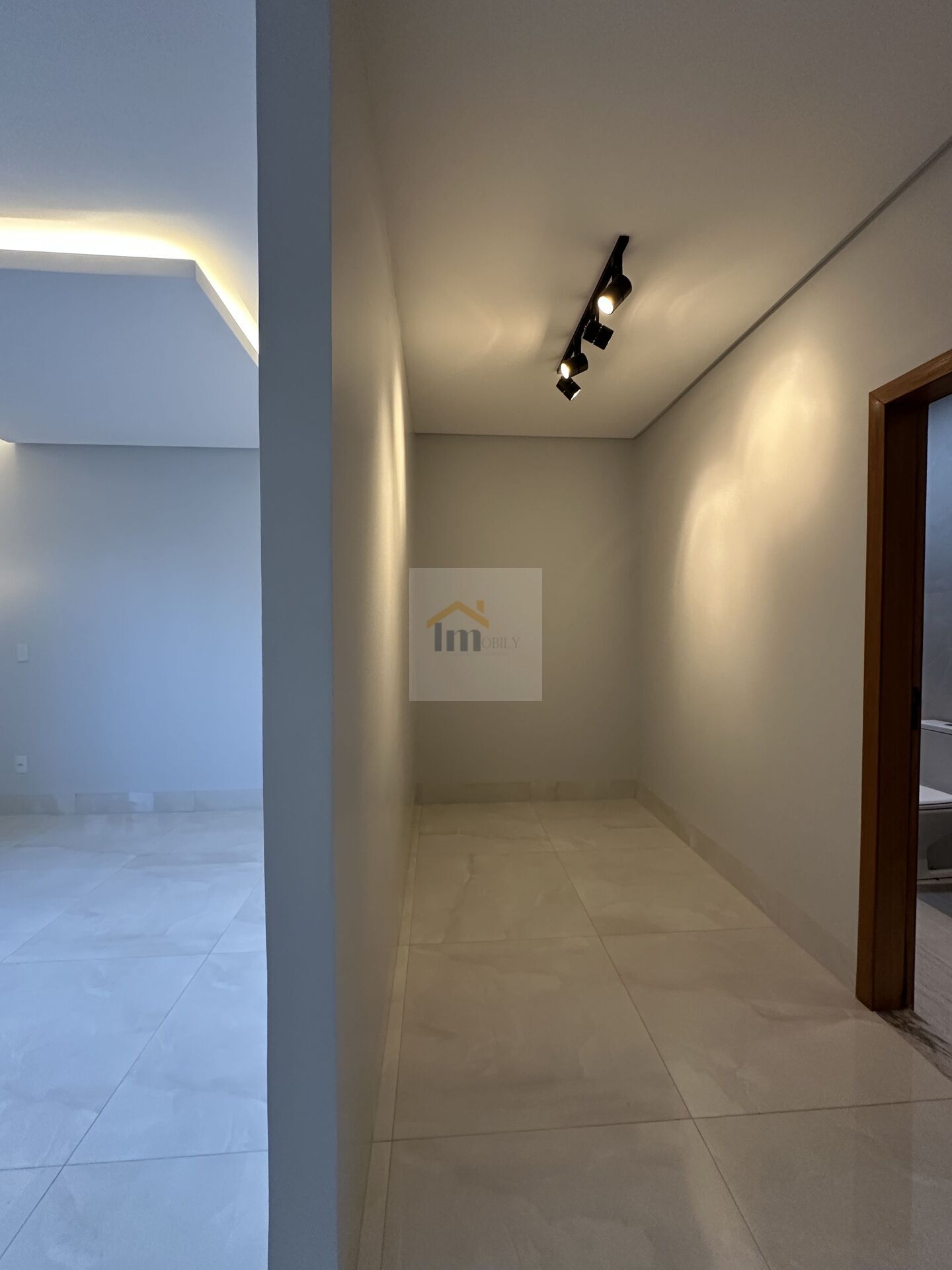 Casa à venda com 3 quartos, 180m² - Foto 24