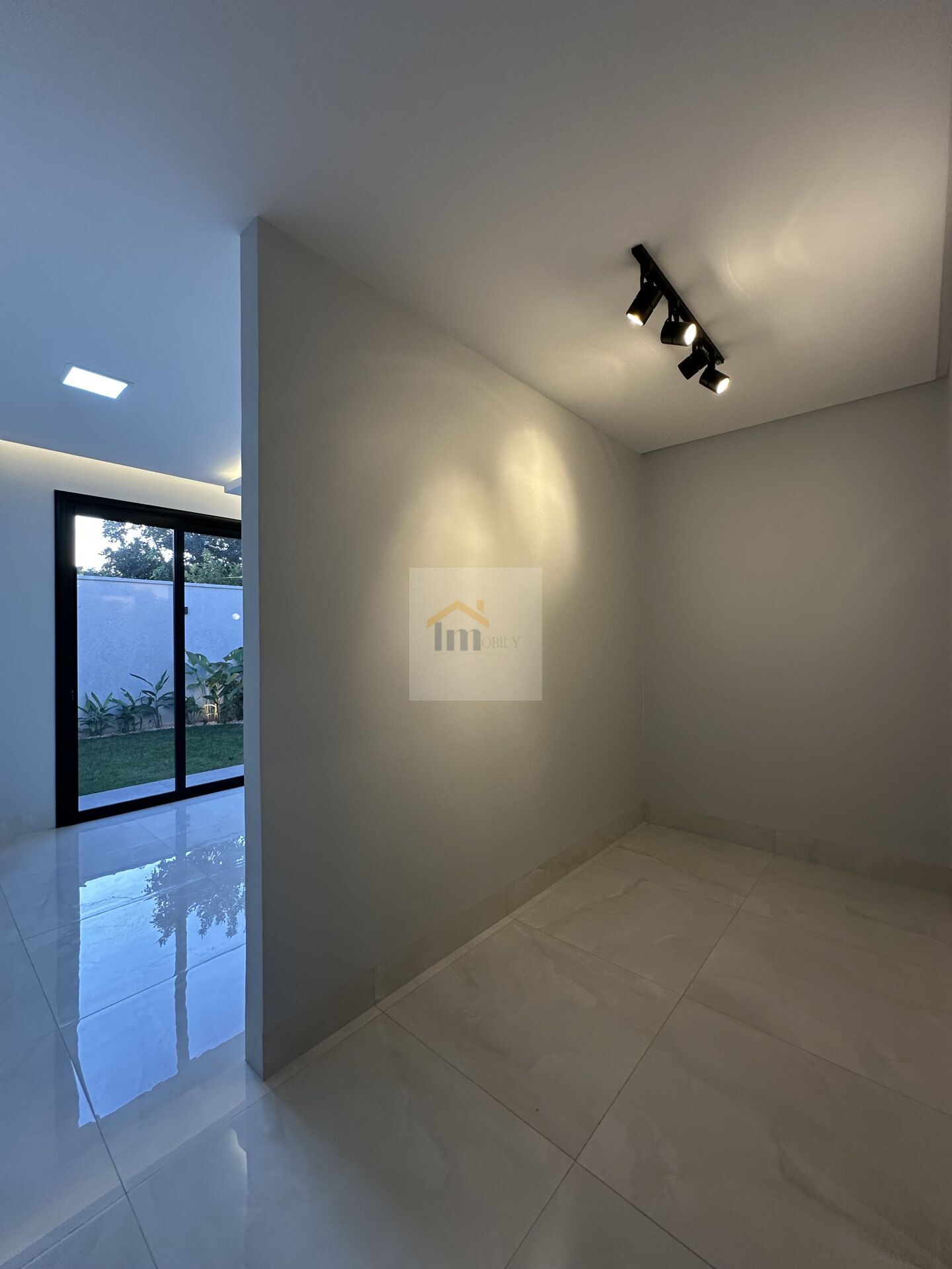 Casa à venda com 3 quartos, 180m² - Foto 18