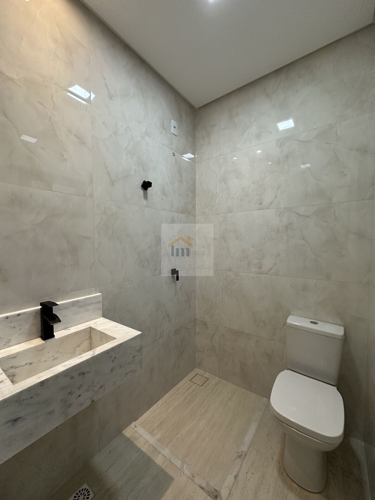 Casa à venda com 3 quartos, 180m² - Foto 15