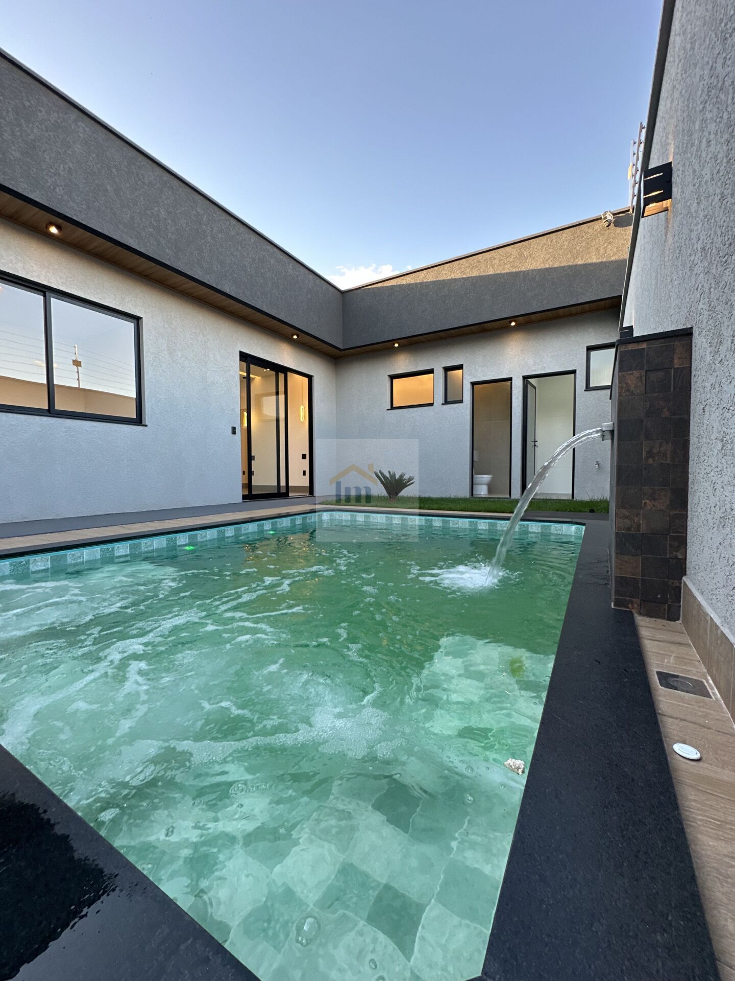 Casa, 3 quartos, 174 m² - Foto 2