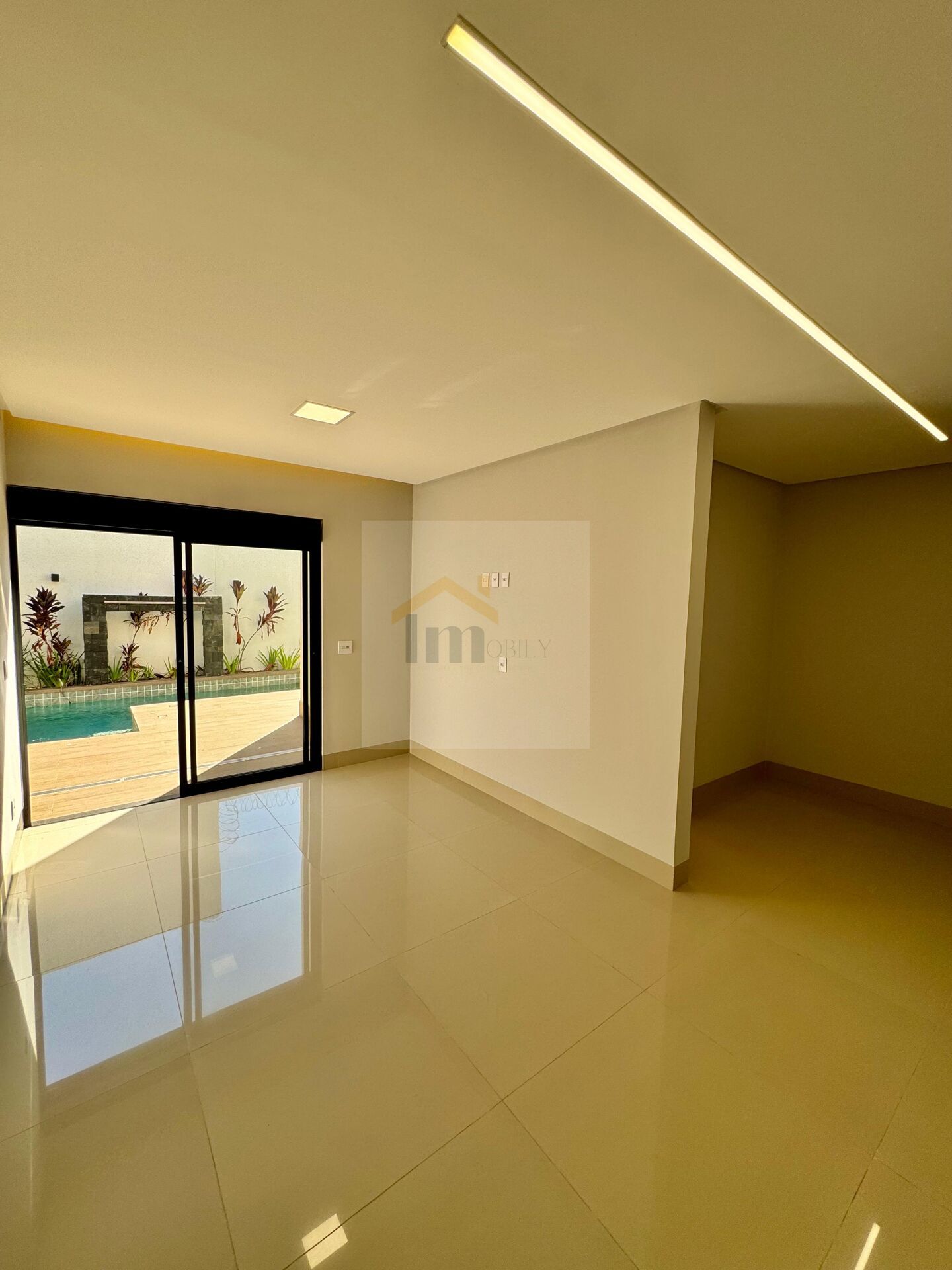 Casa à venda com 3 quartos, 328m² - Foto 6