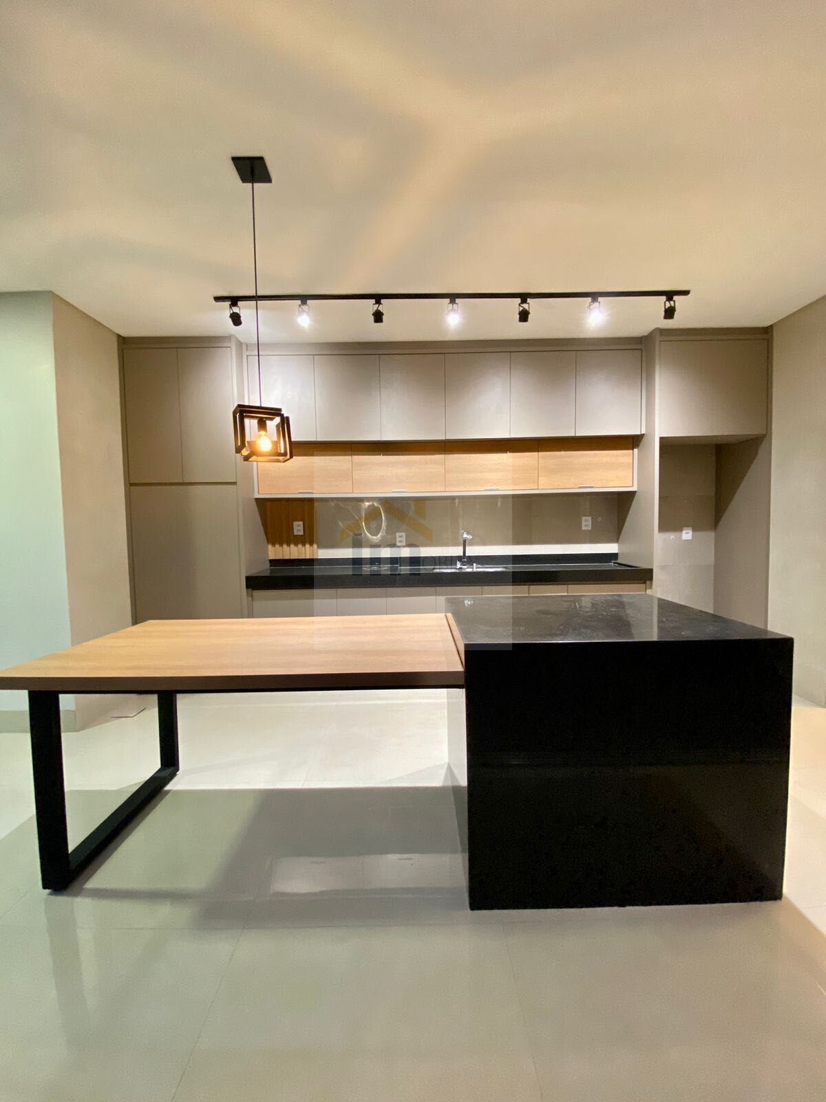 Casa à venda com 3 quartos, 152m² - Foto 9