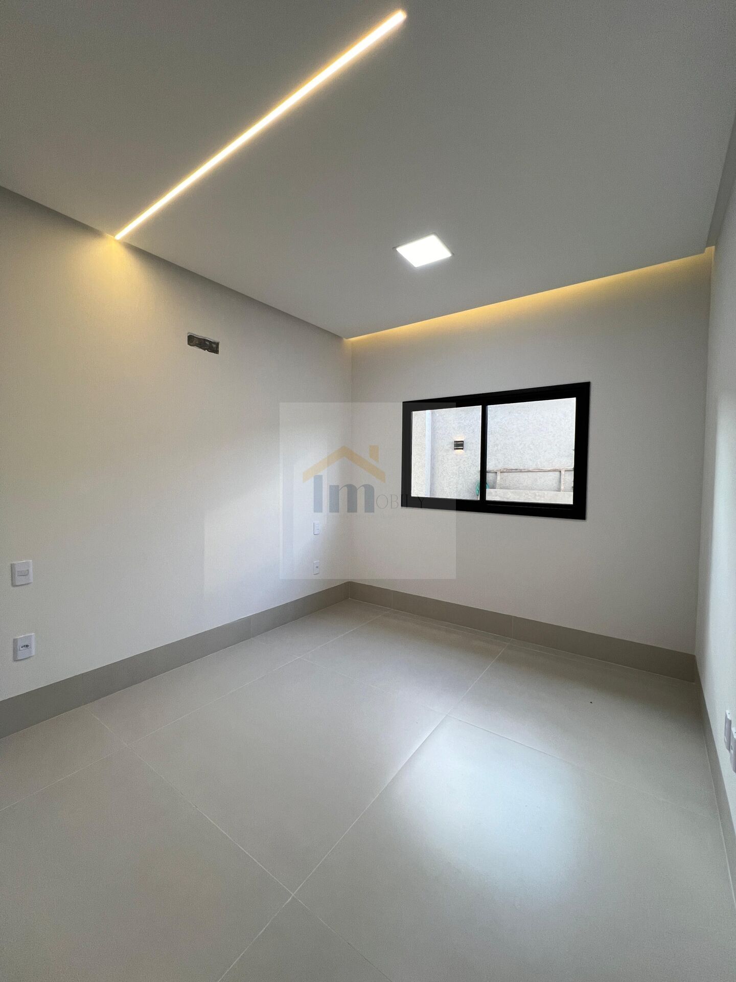 Casa à venda com 4 quartos, 237m² - Foto 16