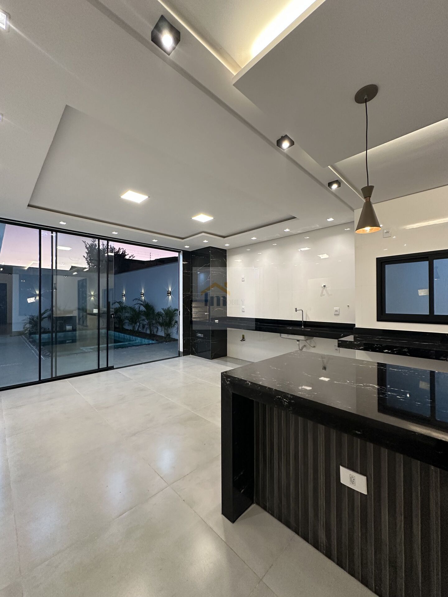 Casa à venda com 4 quartos, 200m² - Foto 6